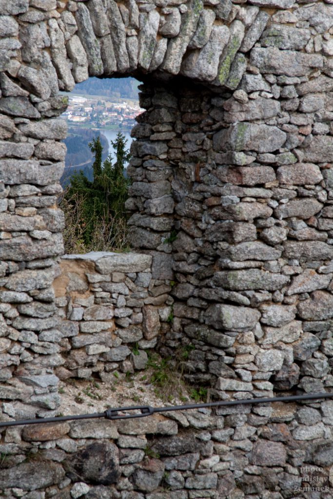 Nejvýše položený hrad v ČR - Vítkův Kámen