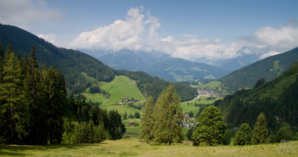 Výšlap na Bischlinghöhe a výhledy na Tennengebirge