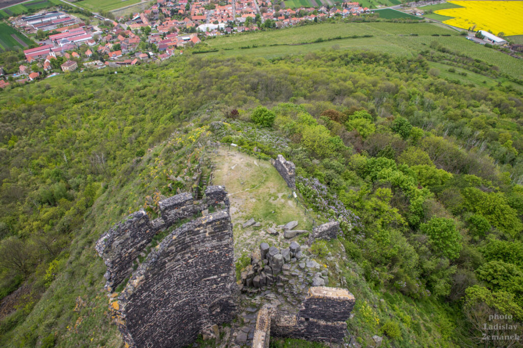hrad hazmburk - výhled