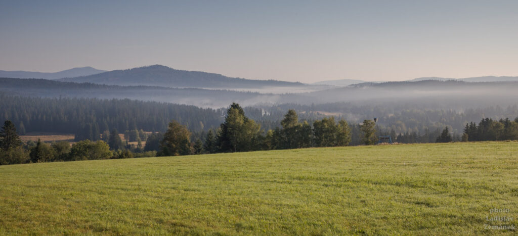 Šumava - ráno v okolí Haidmühle a Nového Údolí