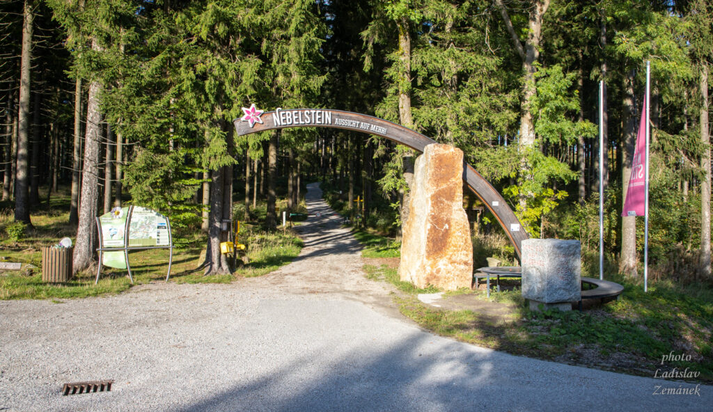 Lesní cesta na Nebelstein