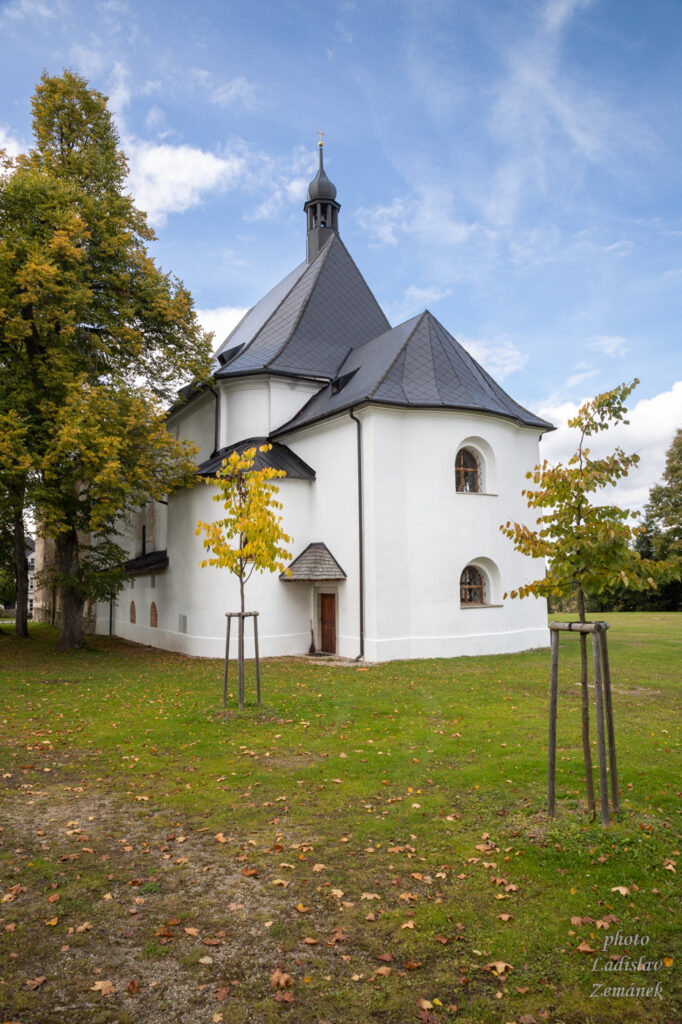 Pohoří na Šumavě - Kostel Panny Marie Dobré rady