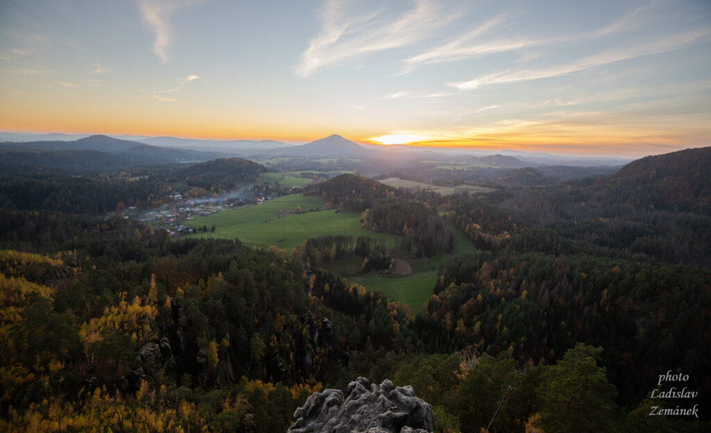 České Švýcarsko - Mariina vyhlídka - západ slunce