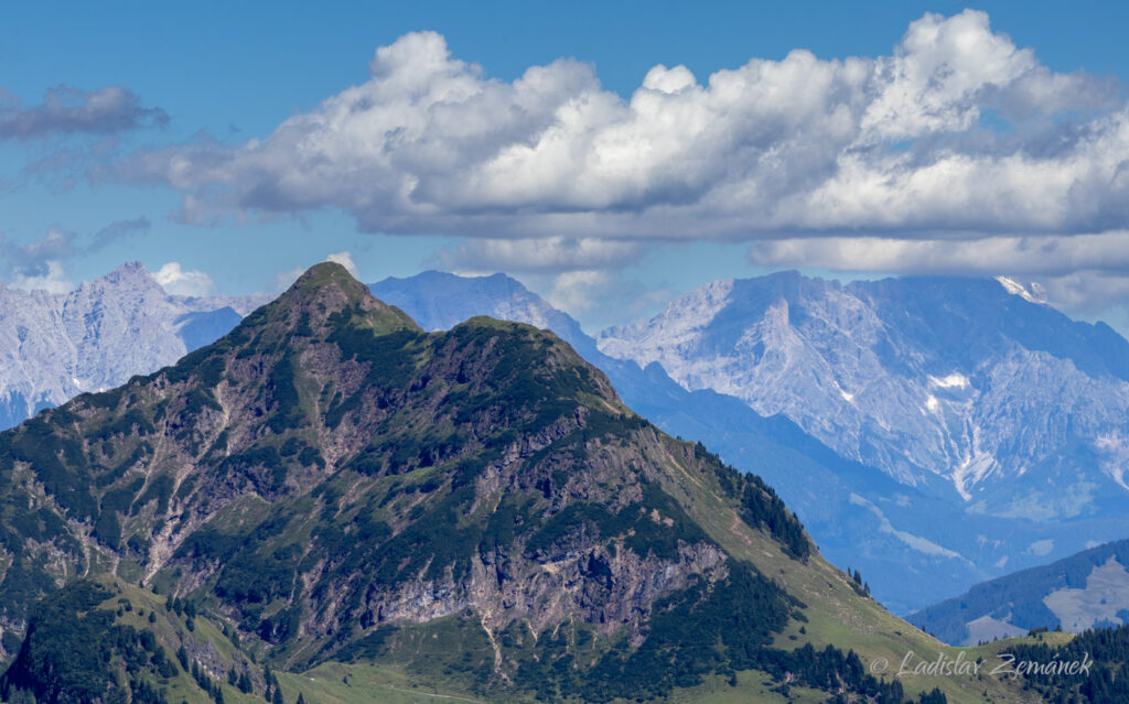Výhled od Hochhörndl - směr Vysoké Taury a Glocknergruppe