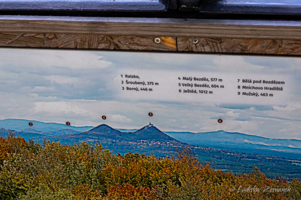 Kokořínsko - výhled z Vrátenské hory