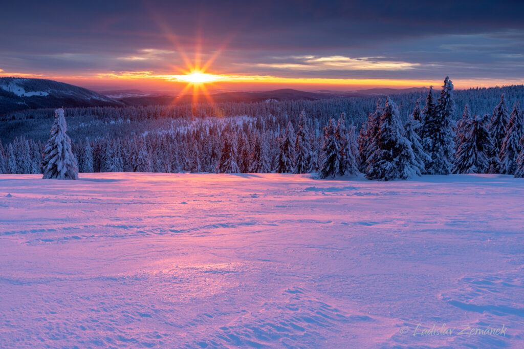 Vosecká bouda v zimě - západ slunce